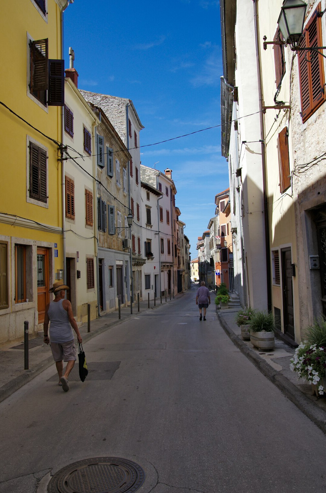 old warsaw cobblestone street